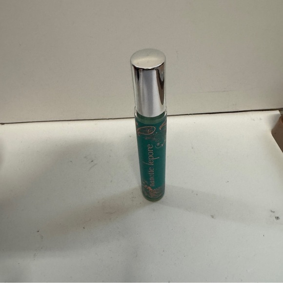 Nanette Lepore Perfume Spray To Go - Picture 1 of 4